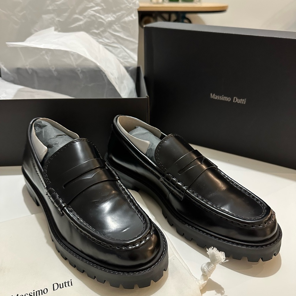 Massimo Dutti Black Loafers with Chunky Sole